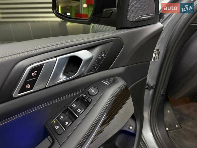Сірий БМВ Х5, об'ємом двигуна 3 л та пробігом 37 тис. км за 83000 $, фото 14 на Automoto.ua