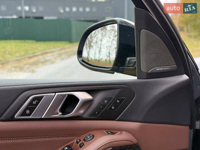 Сірий БМВ Х5, об'ємом двигуна 3 л та пробігом 50 тис. км за 94900 $, фото 15 на Automoto.ua