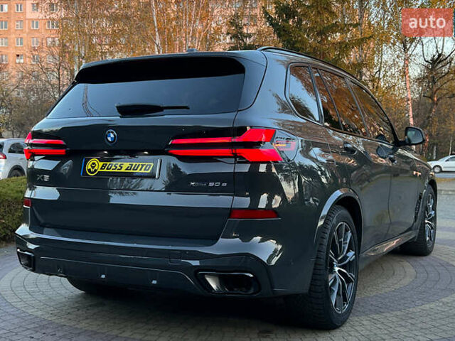 Сірий БМВ Х5, об'ємом двигуна 3 л та пробігом 16 тис. км за 99000 $, фото 6 на Automoto.ua