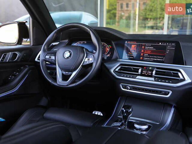 Серый БМВ Х5, объемом двигателя 3 л и пробегом 50 тыс. км за 62000 $, фото 8 на Automoto.ua