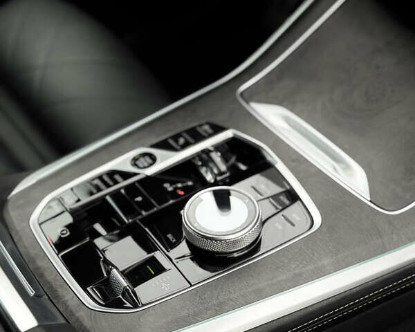 Сірий БМВ Х5, об'ємом двигуна 2.99 л та пробігом 41 тис. км за 104000 $, фото 18 на Automoto.ua