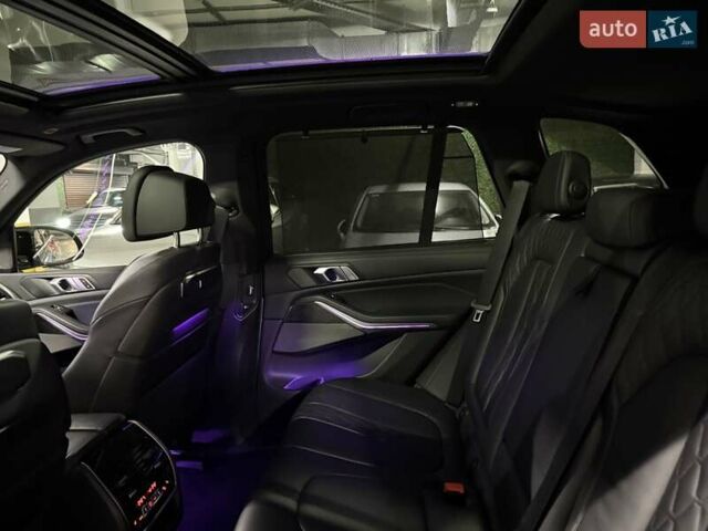 Серый БМВ Х5, объемом двигателя 4.39 л и пробегом 19 тыс. км за 105900 $, фото 65 на Automoto.ua