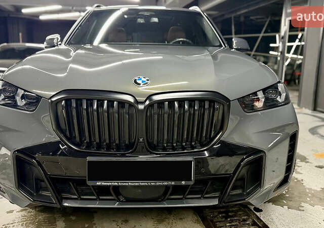 Серый БМВ Х5, объемом двигателя 3 л и пробегом 35 тыс. км за 104900 $, фото 29 на Automoto.ua