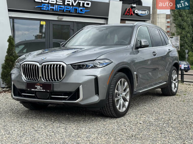 Серый БМВ Х5, объемом двигателя 3 л и пробегом 52 тыс. км за 69950 $, фото 4 на Automoto.ua