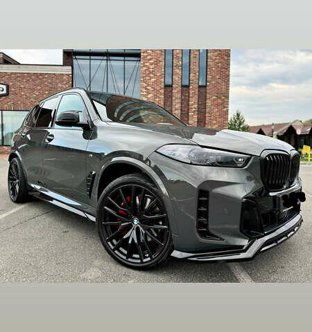 Сірий БМВ Х5, об'ємом двигуна 2.99 л та пробігом 48 тис. км за 115000 $, фото 5 на Automoto.ua