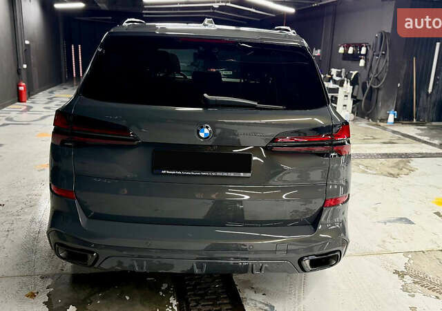 Серый БМВ Х5, объемом двигателя 3 л и пробегом 35 тыс. км за 104900 $, фото 7 на Automoto.ua