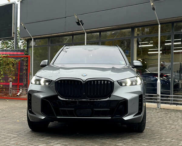 Сірий БМВ Х5, об'ємом двигуна 2.99 л та пробігом 41 тис. км за 104000 $, фото 1 на Automoto.ua