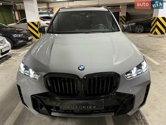 Серый БМВ Х5, объемом двигателя 4.39 л и пробегом 19 тыс. км за 105900 $, фото 2 на Automoto.ua