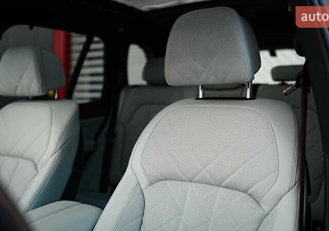 Серый БМВ Х5, объемом двигателя 3 л и пробегом 35 тыс. км за 105000 $, фото 9 на Automoto.ua