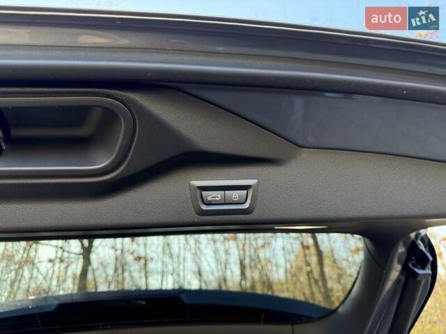 Сірий БМВ Х5, об'ємом двигуна 3 л та пробігом 23 тис. км за 79500 $, фото 39 на Automoto.ua