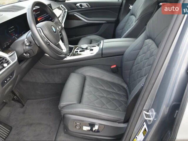 Серый БМВ Х5, объемом двигателя 3 л и пробегом 57 тыс. км за 72000 $, фото 10 на Automoto.ua