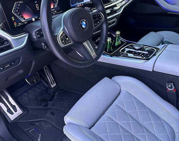 Сірий БМВ Х5, об'ємом двигуна 3 л та пробігом 21 тис. км за 93000 $, фото 6 на Automoto.ua