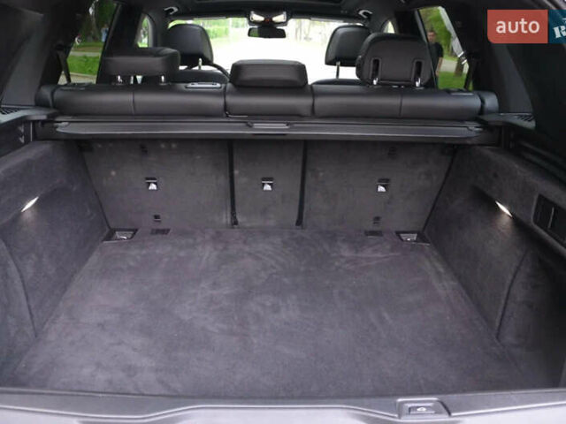 Серый БМВ Х5, объемом двигателя 3 л и пробегом 57 тыс. км за 72000 $, фото 17 на Automoto.ua