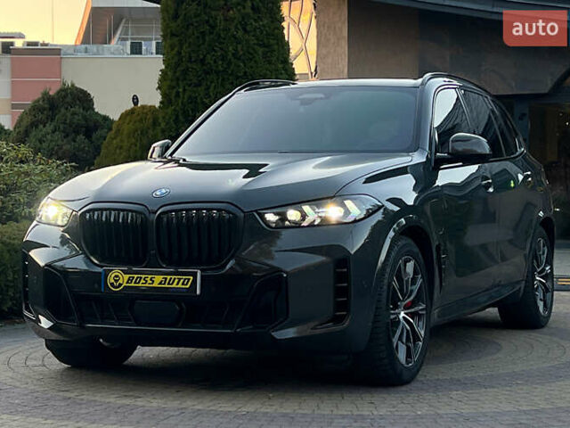 Сірий БМВ Х5, об'ємом двигуна 3 л та пробігом 16 тис. км за 99000 $, фото 2 на Automoto.ua