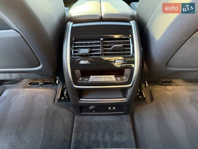 Сірий БМВ Х5, об'ємом двигуна 3 л та пробігом 23 тис. км за 79500 $, фото 43 на Automoto.ua