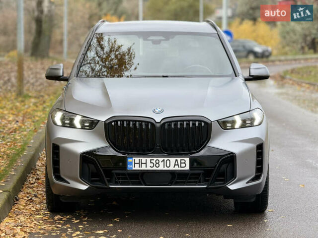 Сірий БМВ Х5, об'ємом двигуна 3 л та пробігом 50 тис. км за 94900 $, фото 2 на Automoto.ua
