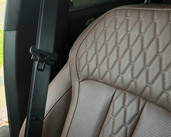 Сірий БМВ Х5, об'ємом двигуна 4.39 л та пробігом 44 тис. км за 127000 $, фото 22 на Automoto.ua