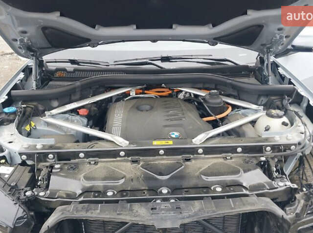 Сірий БМВ Х5, об'ємом двигуна 0 л та пробігом 42 тис. км за 76000 $, фото 7 на Automoto.ua