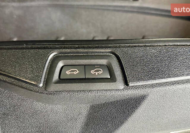 Серый БМВ Х5, объемом двигателя 3 л и пробегом 35 тыс. км за 104900 $, фото 21 на Automoto.ua
