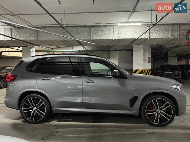 Серый БМВ Х5, объемом двигателя 4.39 л и пробегом 19 тыс. км за 105900 $, фото 18 на Automoto.ua