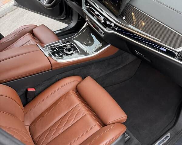 Серый БМВ Х5, объемом двигателя 4.39 л и пробегом 34 тыс. км за 129900 $, фото 21 на Automoto.ua