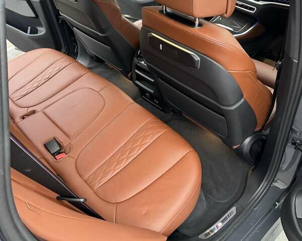 Серый БМВ Х5, объемом двигателя 4.39 л и пробегом 34 тыс. км за 129900 $, фото 23 на Automoto.ua