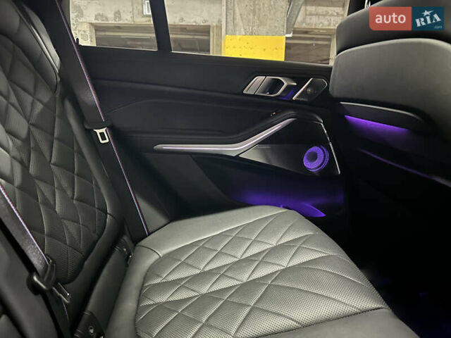 Серый БМВ Х5, объемом двигателя 3 л и пробегом 7 тыс. км за 135700 $, фото 31 на Automoto.ua