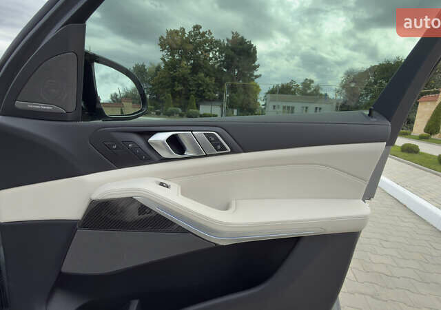 Сірий БМВ Х5, об'ємом двигуна 4.4 л та пробігом 11 тис. км за 115000 $, фото 25 на Automoto.ua