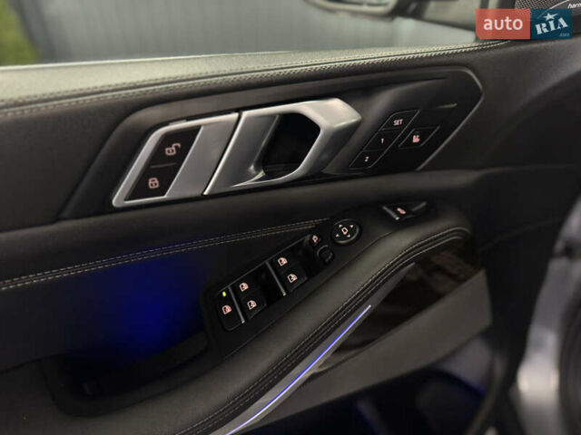 Серый БМВ Х5, объемом двигателя 3 л и пробегом 70 тыс. км за 69999 $, фото 22 на Automoto.ua