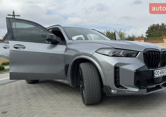 Сірий БМВ Х5, об'ємом двигуна 4.4 л та пробігом 11 тис. км за 115000 $, фото 32 на Automoto.ua