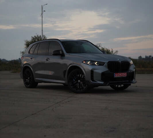 Сірий БМВ Х5, об'ємом двигуна 4.4 л та пробігом 11 тис. км за 115000 $, фото 3 на Automoto.ua