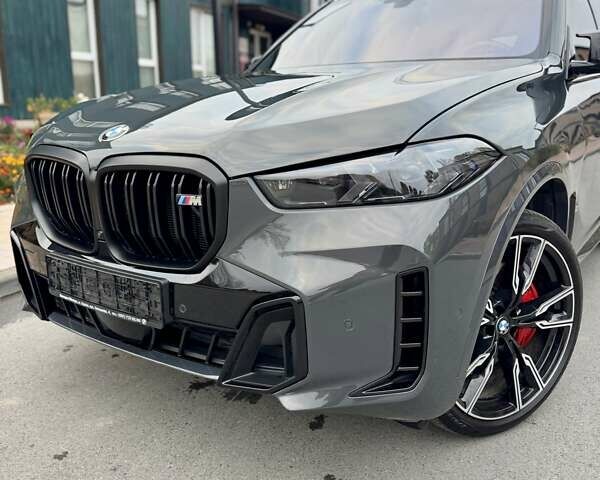 Серый БМВ Х5, объемом двигателя 4.39 л и пробегом 34 тыс. км за 129900 $, фото 13 на Automoto.ua