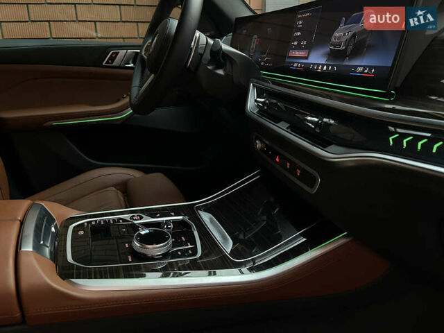Серый БМВ Х5, объемом двигателя 3 л и пробегом 8 тыс. км за 89000 $, фото 31 на Automoto.ua