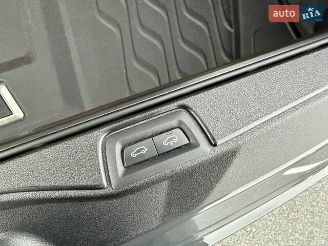 Серый БМВ Х5, объемом двигателя 2.99 л и пробегом 33 тыс. км за 112900 $, фото 96 на Automoto.ua