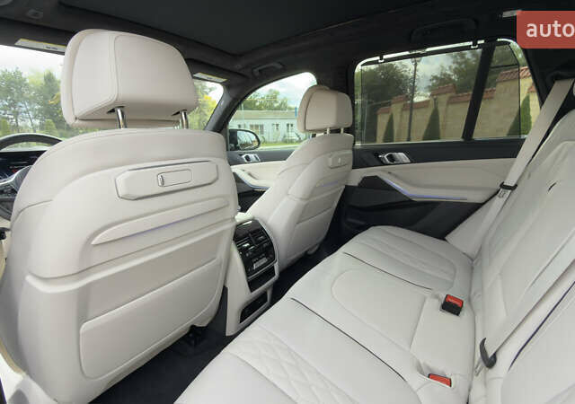 Сірий БМВ Х5, об'ємом двигуна 4.4 л та пробігом 11 тис. км за 115000 $, фото 16 на Automoto.ua