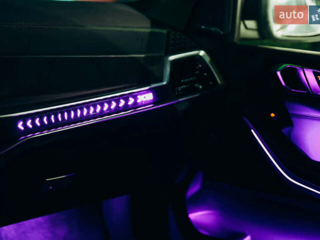 Серый БМВ Х5, объемом двигателя 3 л и пробегом 13 тыс. км за 78000 $, фото 55 на Automoto.ua