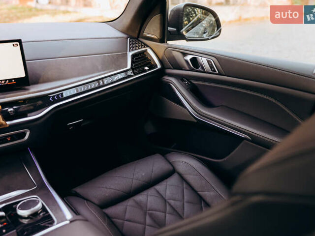 Серый БМВ Х5, объемом двигателя 3 л и пробегом 13 тыс. км за 78000 $, фото 41 на Automoto.ua