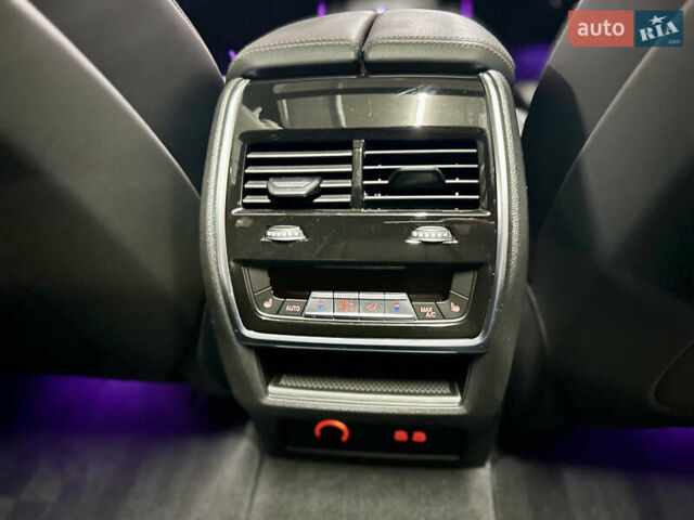 Серый БМВ Х5, объемом двигателя 3 л и пробегом 7 тыс. км за 135700 $, фото 27 на Automoto.ua