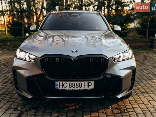 Серый БМВ Х5, объемом двигателя 3 л и пробегом 13 тыс. км за 78000 $, фото 2 на Automoto.ua