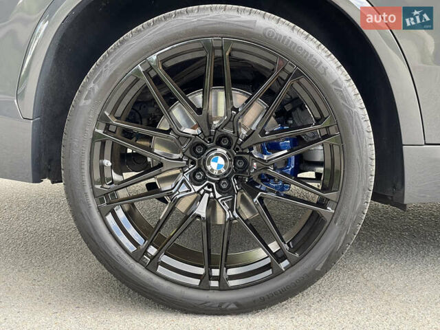 Серый БМВ Х5, объемом двигателя 3 л и пробегом 8 тыс. км за 89000 $, фото 10 на Automoto.ua