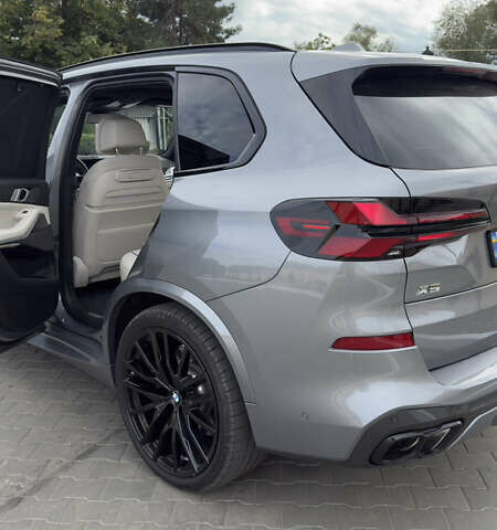 Сірий БМВ Х5, об'ємом двигуна 4.4 л та пробігом 11 тис. км за 115000 $, фото 47 на Automoto.ua