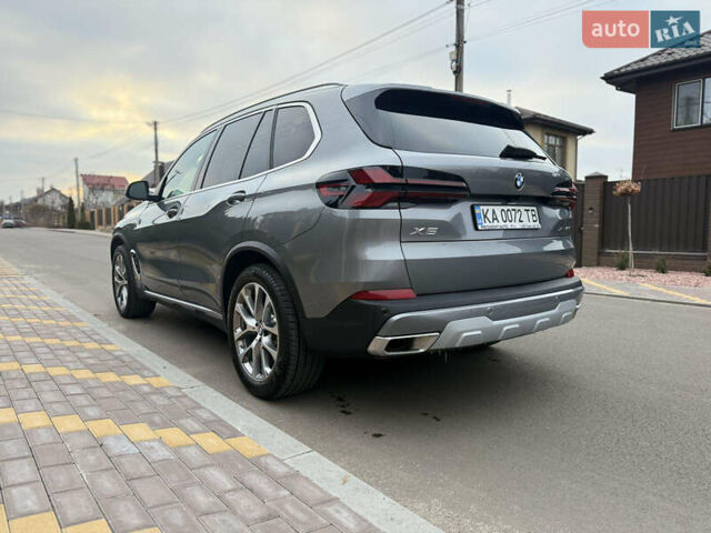 Сірий БМВ Х5, об'ємом двигуна 3 л та пробігом 3 тис. км за 86750 $, фото 21 на Automoto.ua