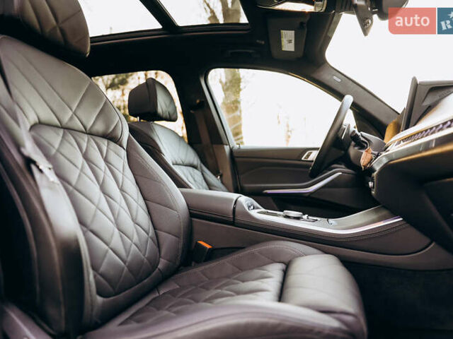 Серый БМВ Х5, объемом двигателя 3 л и пробегом 13 тыс. км за 78000 $, фото 39 на Automoto.ua