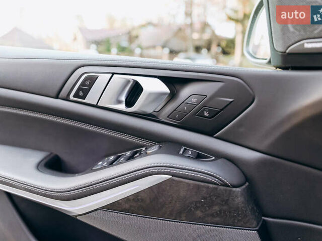 Серый БМВ Х5, объемом двигателя 3 л и пробегом 13 тыс. км за 78000 $, фото 37 на Automoto.ua