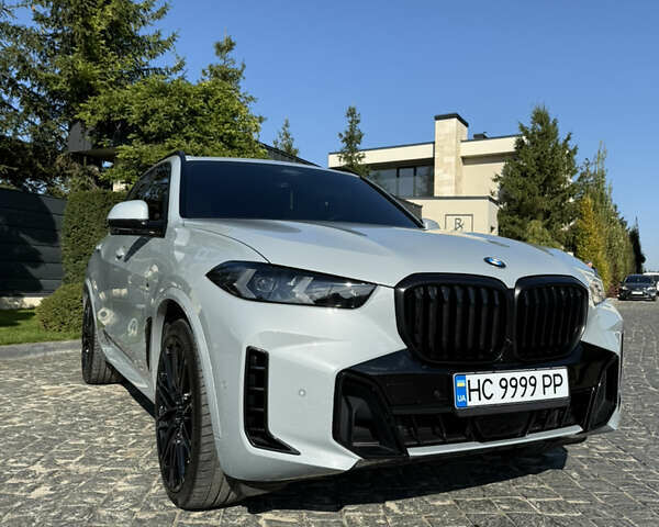 Серый БМВ Х5, объемом двигателя 3 л и пробегом 9 тыс. км за 110000 $, фото 7 на Automoto.ua
