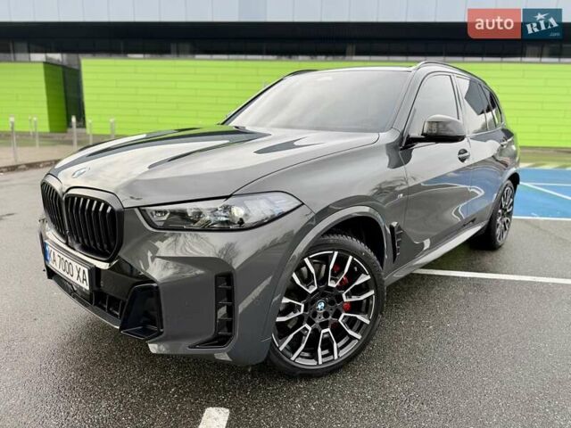 Серый БМВ Х5, объемом двигателя 2.99 л и пробегом 33 тыс. км за 112900 $, фото 4 на Automoto.ua