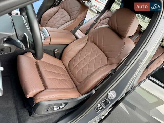 Серый БМВ Х5, объемом двигателя 2.99 л и пробегом 33 тыс. км за 112900 $, фото 42 на Automoto.ua