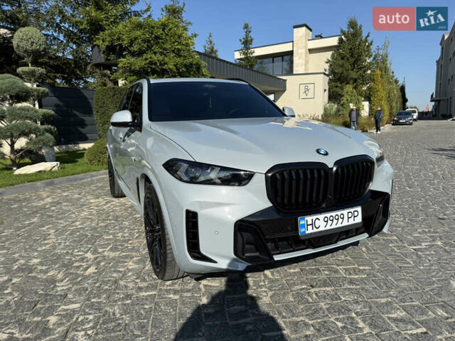 Серый БМВ Х5, объемом двигателя 3 л и пробегом 9 тыс. км за 110000 $, фото 6 на Automoto.ua