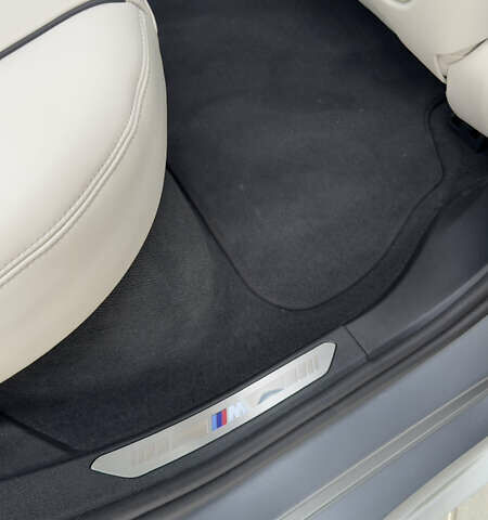 Сірий БМВ Х5, об'ємом двигуна 4.4 л та пробігом 11 тис. км за 115000 $, фото 50 на Automoto.ua