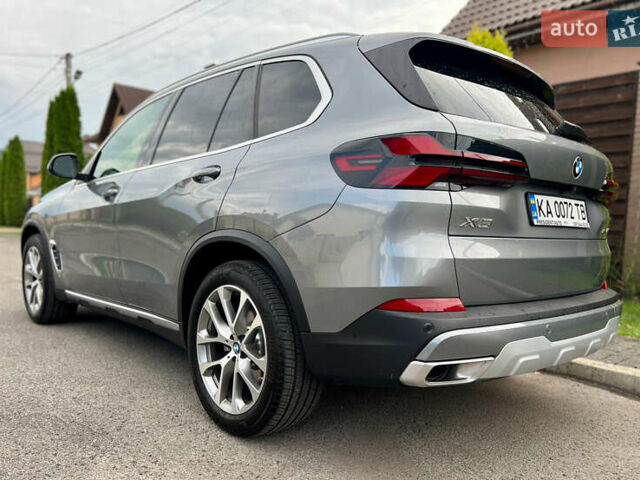 Серый БМВ Х5, объемом двигателя 3 л и пробегом 5 тыс. км за 85500 $, фото 18 на Automoto.ua